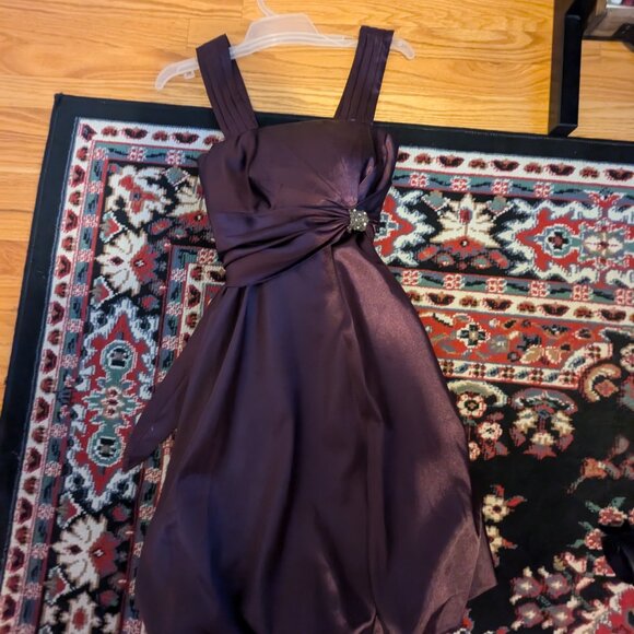 Plum Tea-Length Dress - Picture 2 of 4